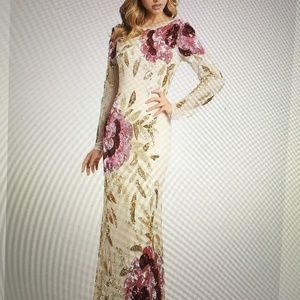 Mac Duggal Embellished Evening dress